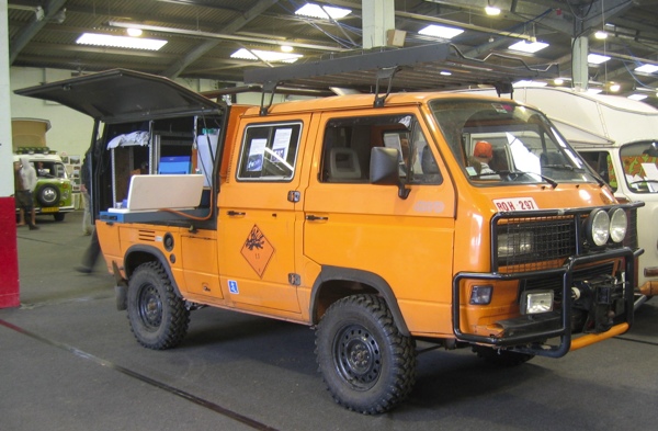 Hard-looking orange syncro