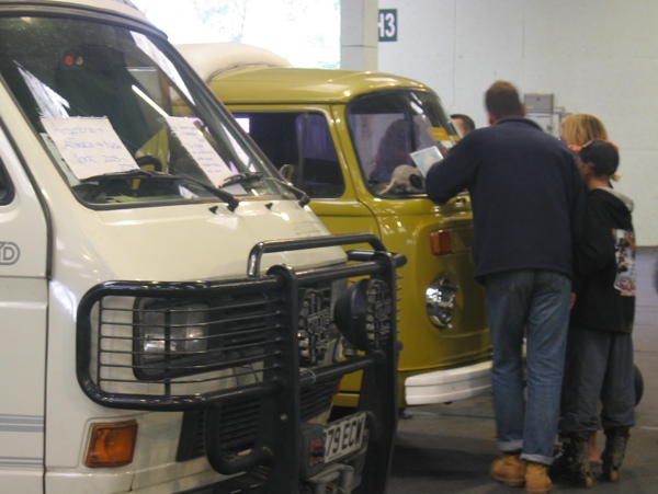 People checking out Ethel's travelling adventures