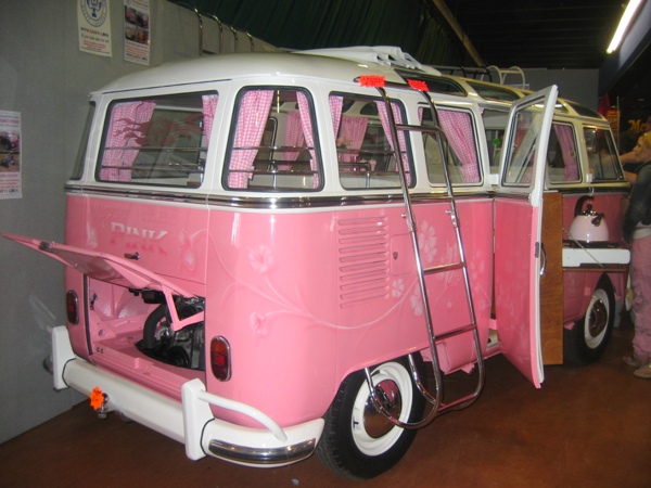 Pretty in Pink - a VERY girly (but very nice) Samba