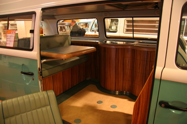 Custom split screen interior