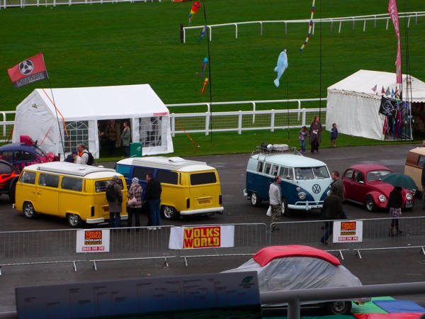 Sandown Racecourse, Volksworld Show